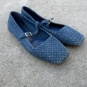 Vince Camuto Vinley Woven Mary Jane Flats in Blue Size 7 preloved washed look